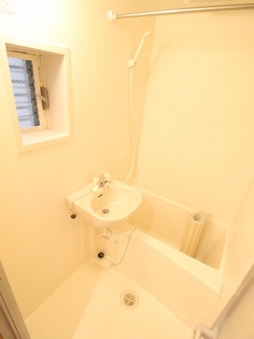 物件内観写真9　(バス／シャワールーム等)