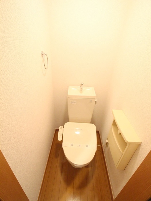 物件内観写真10　(トイレ)