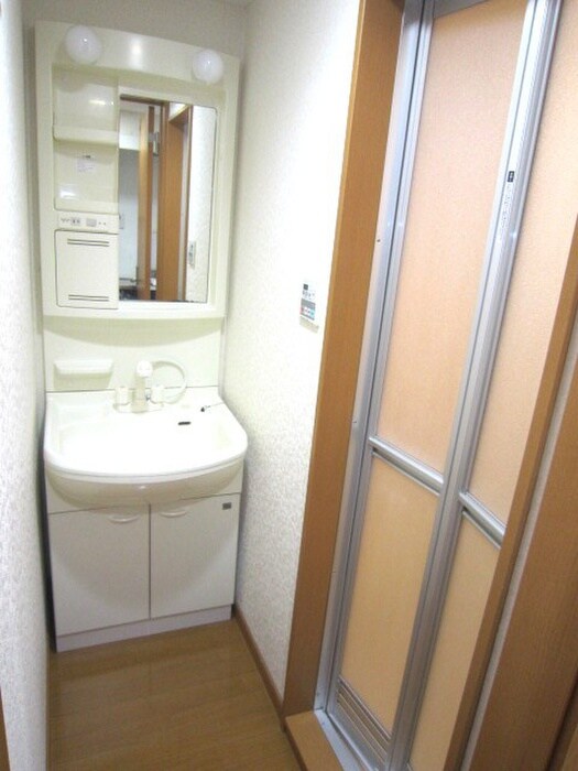 物件内観写真13　(洗面)