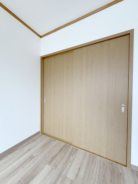 物件内観写真16　(収納)