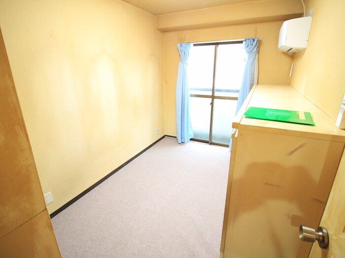 物件内観写真7　(居室)