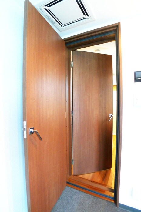 物件内観写真16　(内観写真)