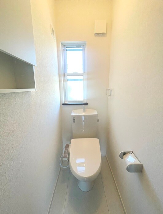 物件内観写真13　(トイレ)