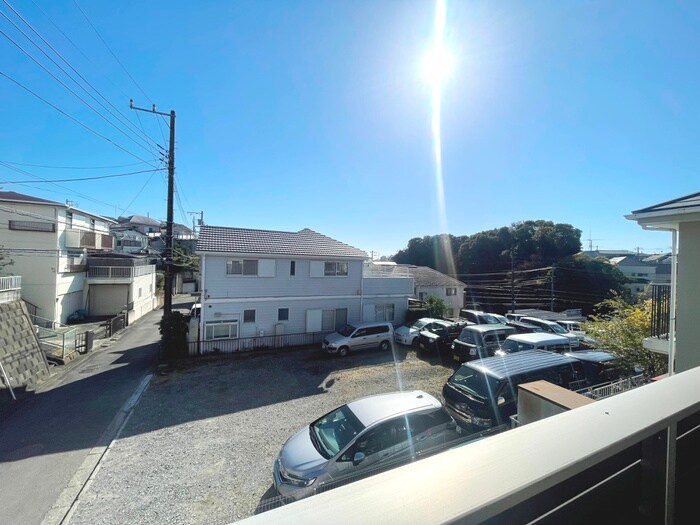 物件内観写真17　(室内からの展望)