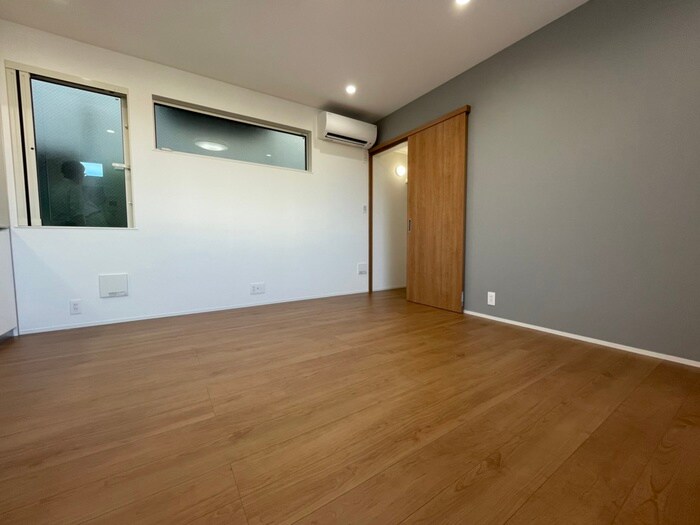 物件内観写真18　(居室)