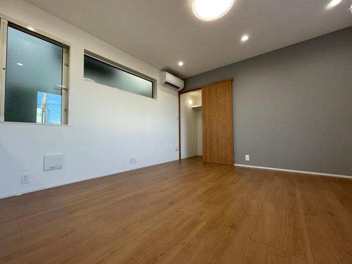 物件内観写真22　(居室)