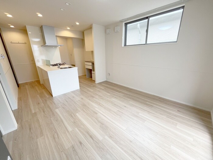 物件内観写真9　(居室)