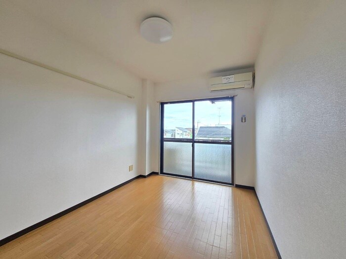 物件内観写真20　(居室)