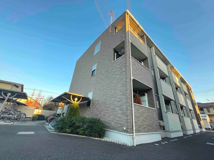 物件外観写真2　(外観写真)