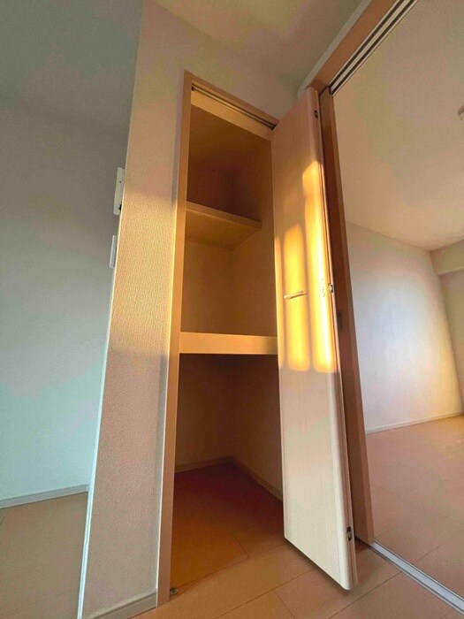 物件内観写真19　(収納)