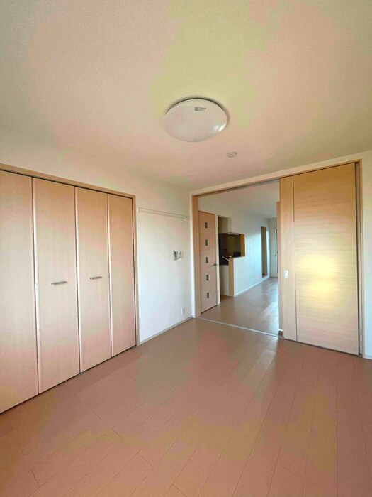 物件内観写真21　(居室)