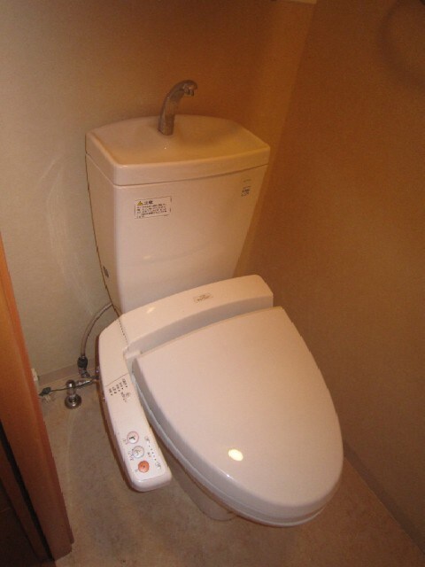 物件内観写真13　(トイレ)