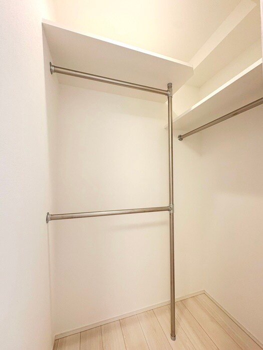 物件内観写真16　(収納)