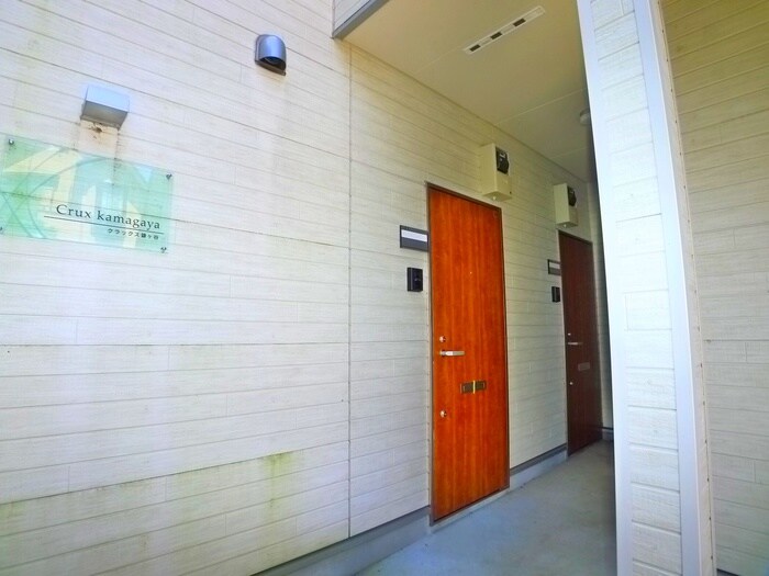 物件外観写真3　(エントランス部分)