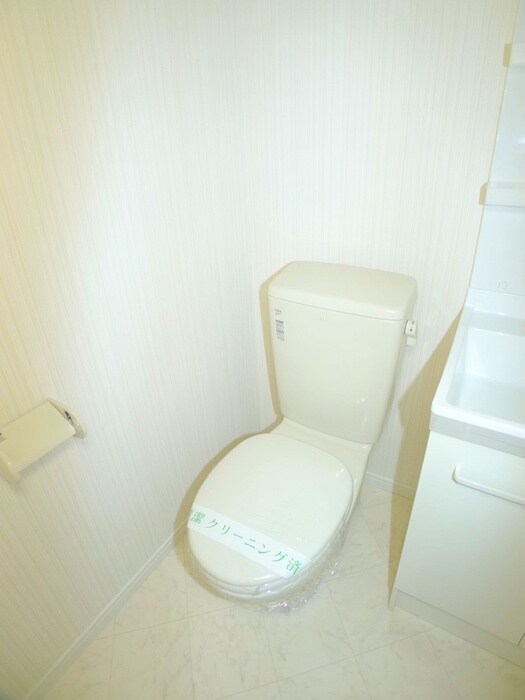 物件内観写真18　(トイレ)