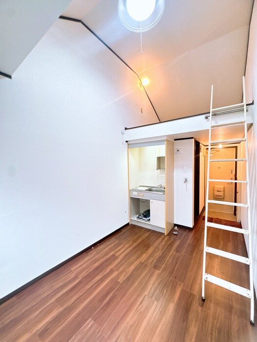 物件内観写真6　(居室)