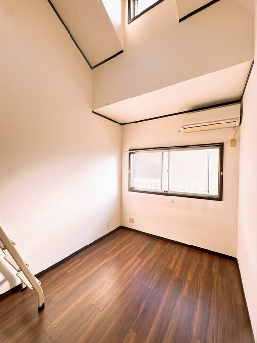 物件内観写真16　(居室)