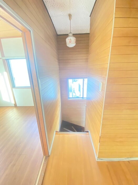 物件内観写真9　(廊下)