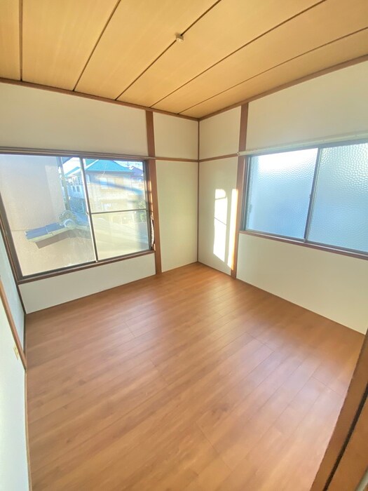 物件内観写真10　(居室)