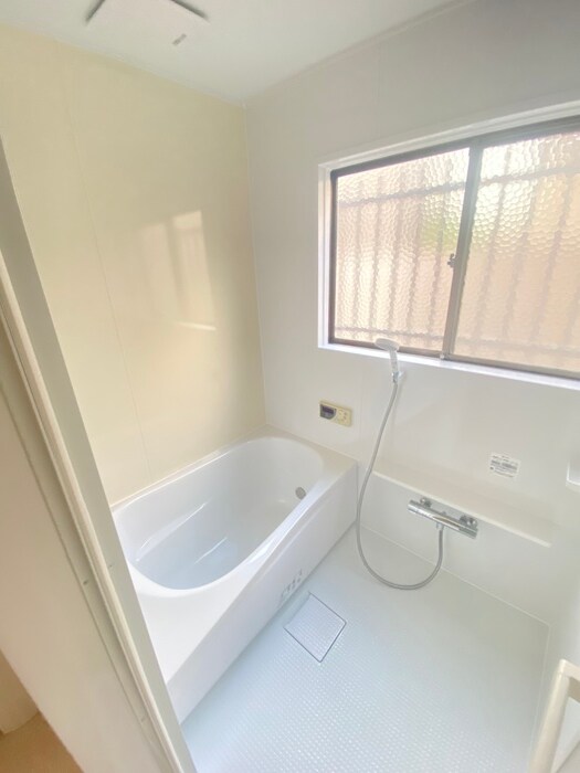 物件内観写真16　(バス／シャワールーム等)