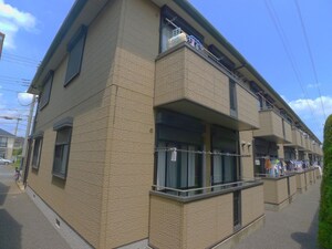 ｳｴｽﾄ／ｲｰｽﾄｸﾞﾘｰﾝﾋﾙｽﾞ外観写真