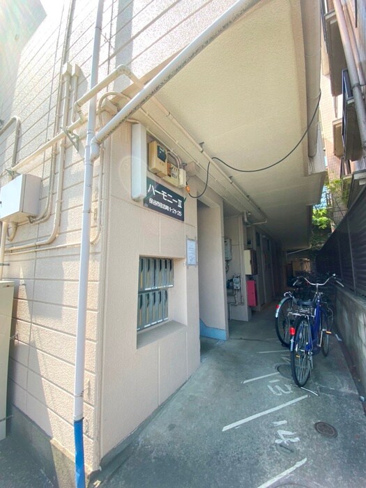 物件外観写真5　(駐輪場)