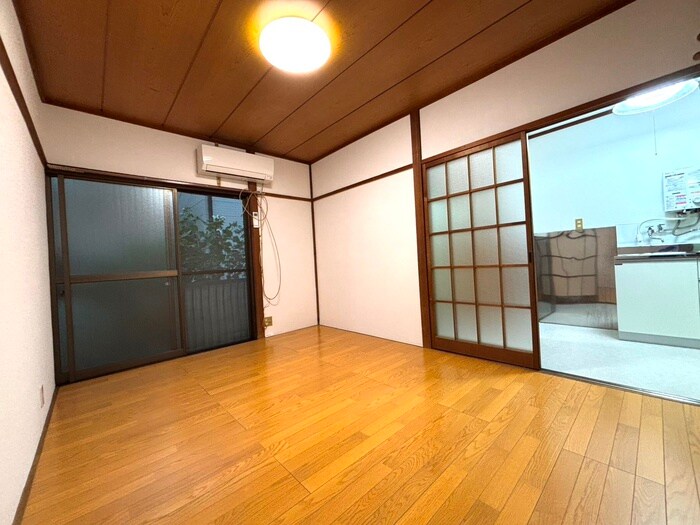 物件内観写真9　(居室)