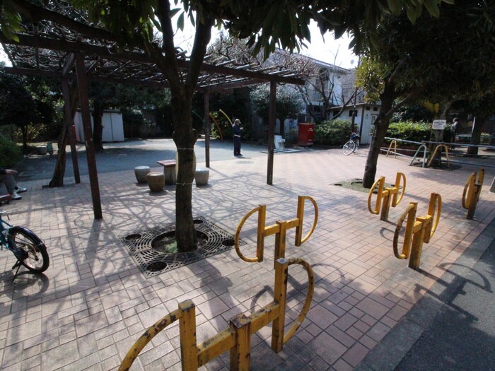 物件外観写真6　(周辺環境)