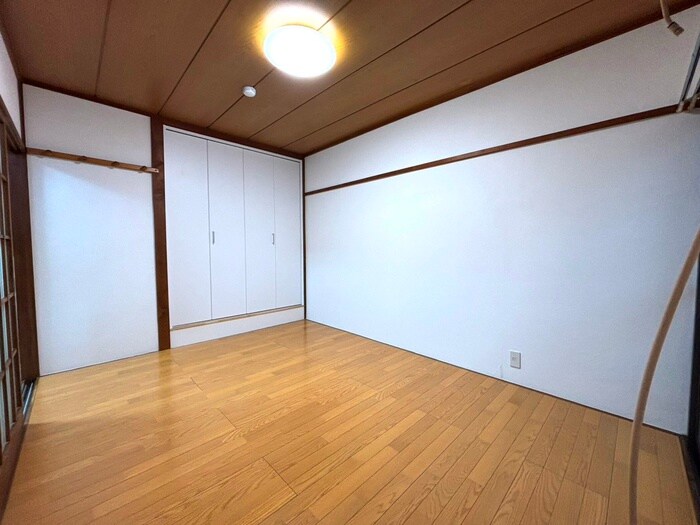 物件内観写真10　(居室)