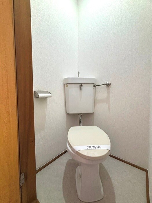 物件内観写真14　(トイレ)