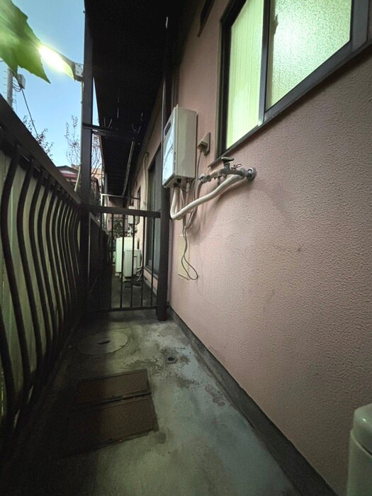 物件内観写真19　(洗濯機置場)