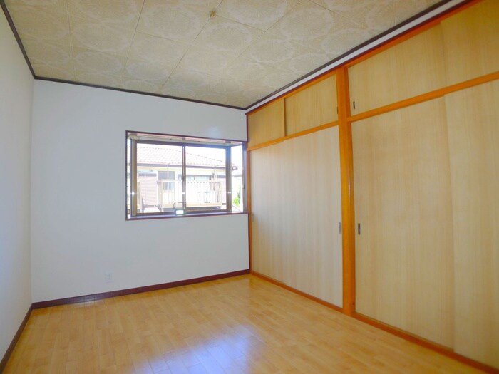 物件内観写真9　(居室)