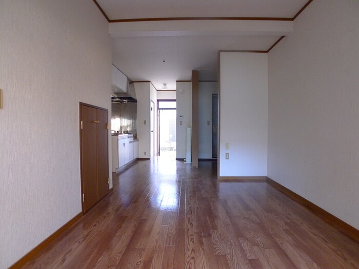 物件内観写真11　(居室)