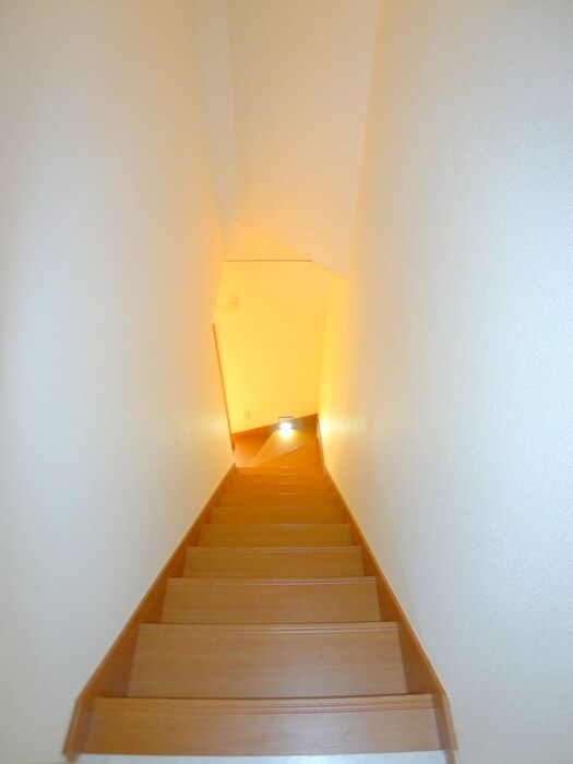 物件内観写真17　(廊下)