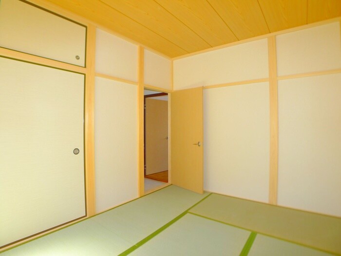 物件内観写真21　(居室)