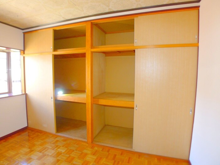 物件内観写真22　(収納)