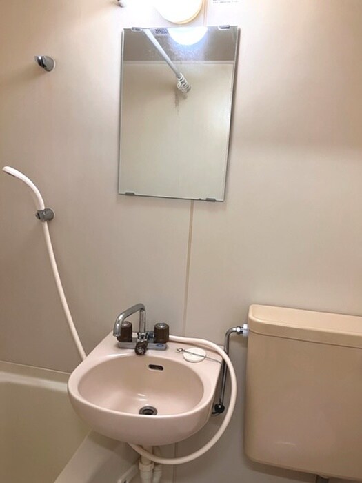 物件内観写真11　(洗面)