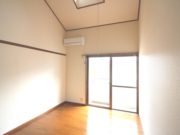 物件内観写真16　(居室)