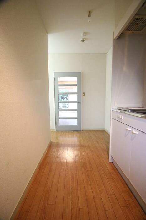 物件内観写真21　(廊下)