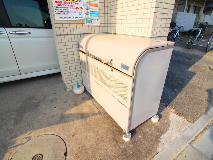 物件外観写真6　(建物設備)