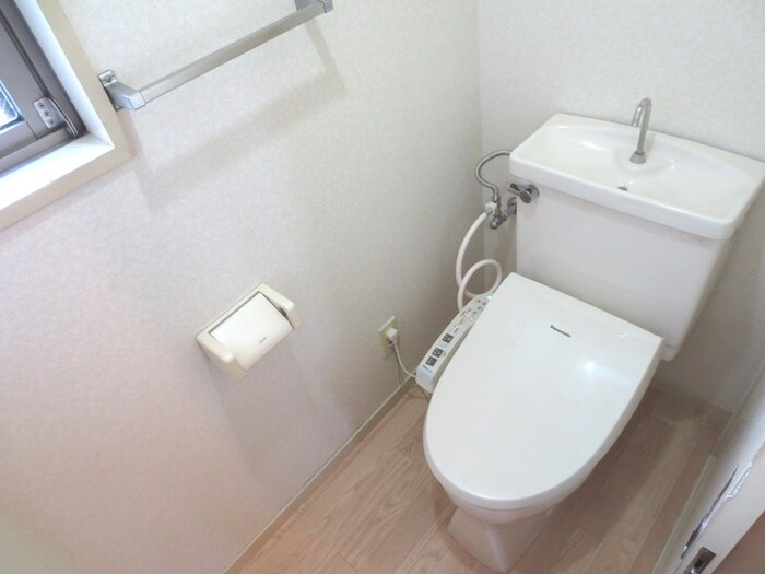 物件内観写真10　(トイレ)