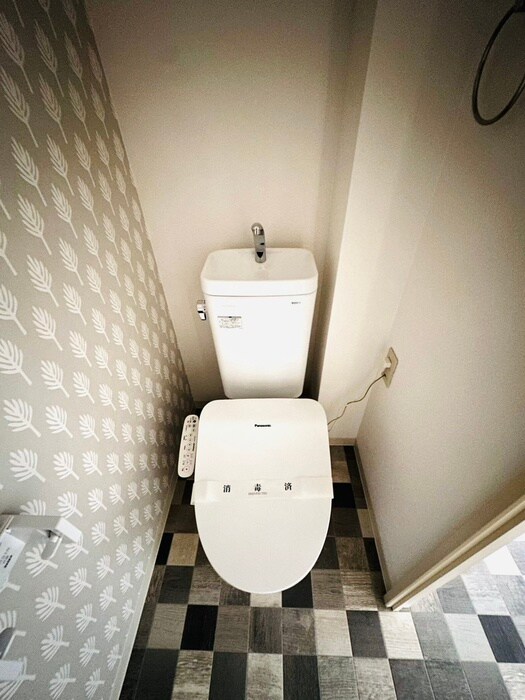 物件内観写真12　(トイレ)