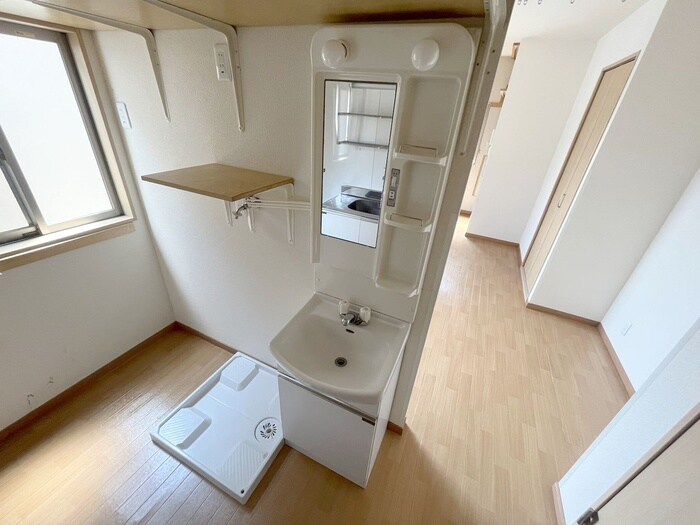 物件内観写真12　(洗面)