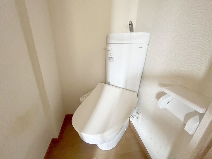 物件内観写真13　(トイレ)