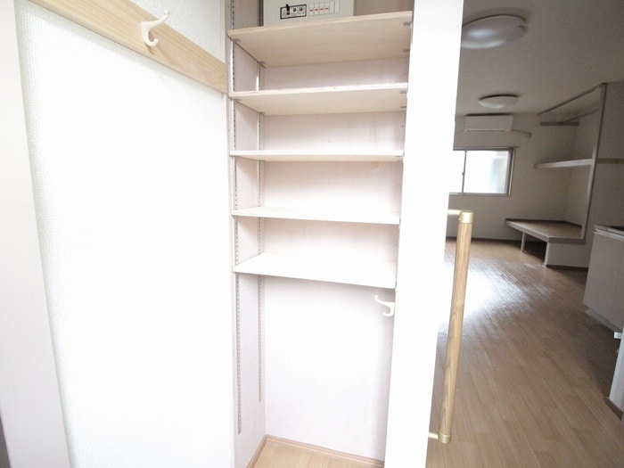 物件内観写真15　(靴箱)