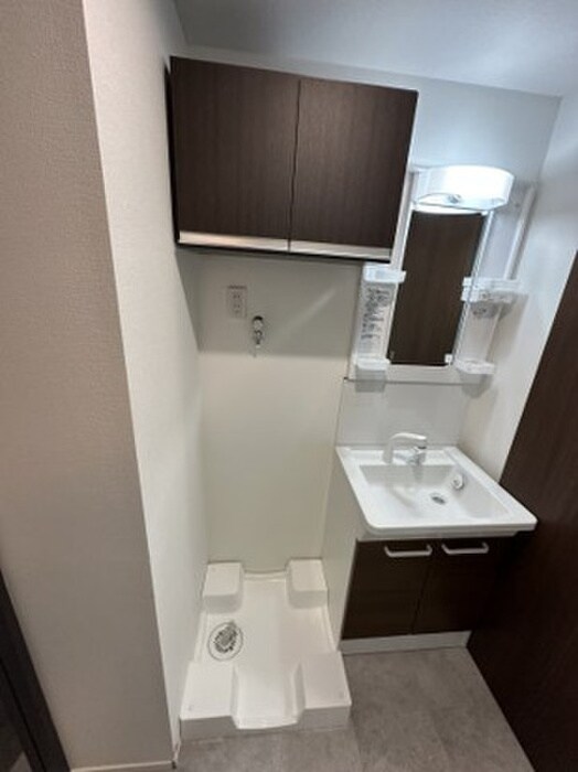 物件内観写真13　(洗濯機置場)