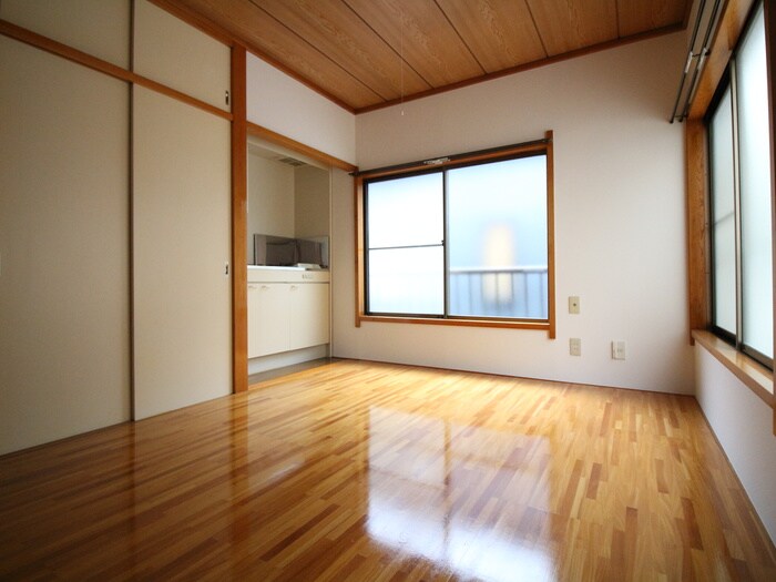 物件内観写真8　(居室)