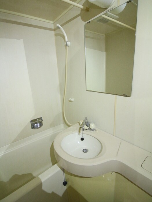 物件内観写真13　(洗面)