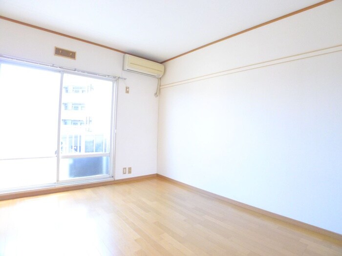 物件内観写真17　(居室)