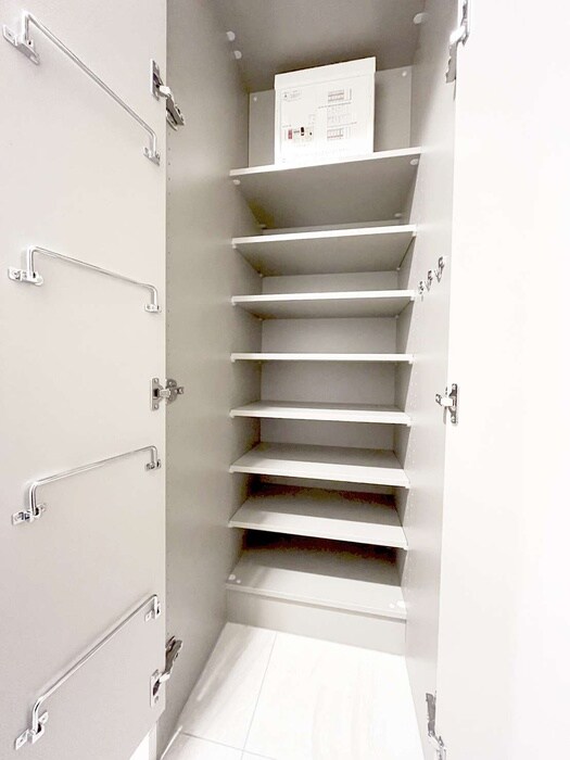 物件内観写真17　(靴箱)